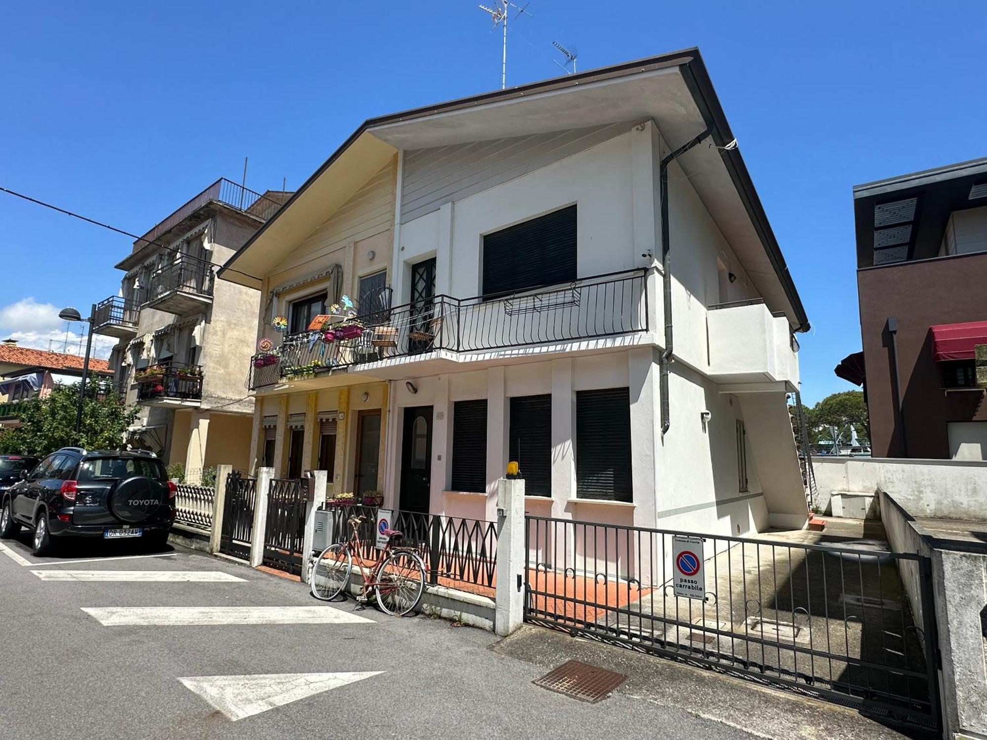 Casa Cornaro - Agenzia Cocal Apartment Caorle Exterior photo